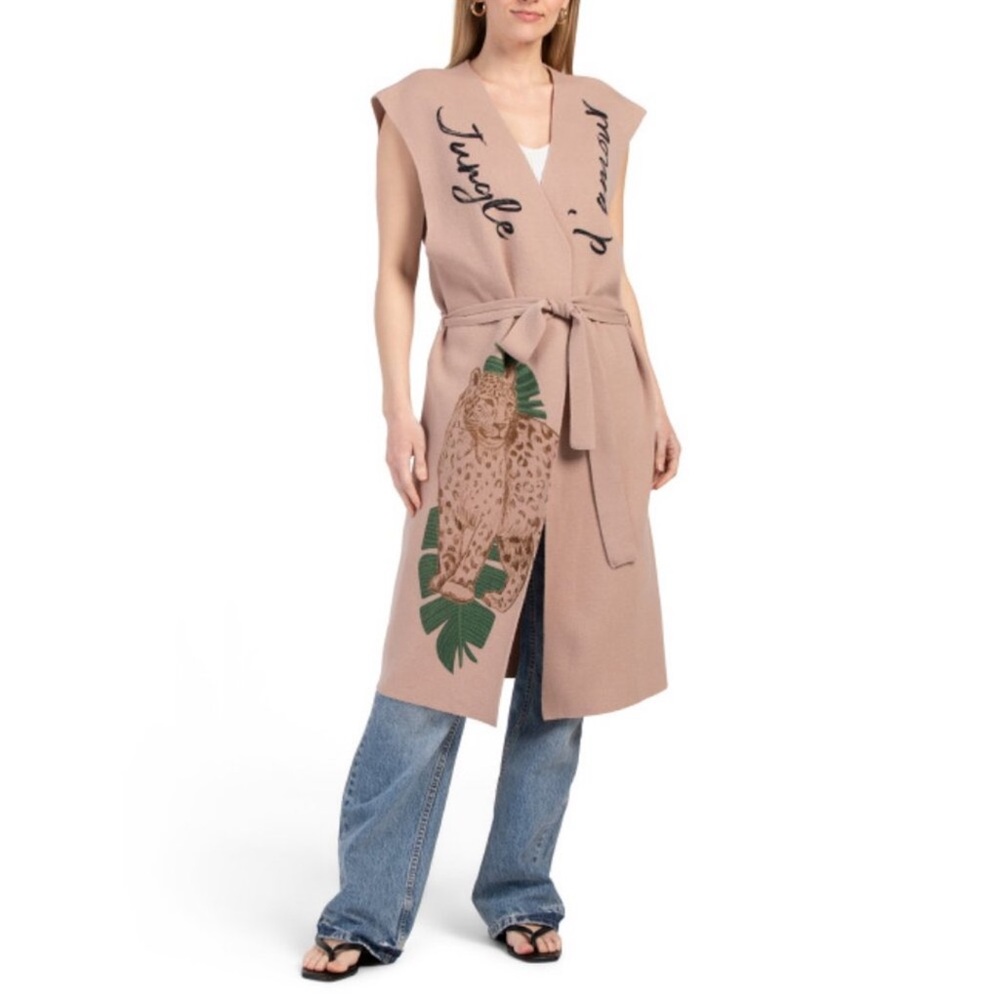 NWT Las Surenas duster vest.